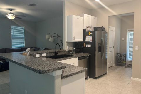 House in Land O' Lakes, Florida 3 bedrooms, 152.08 sq.m. № 2101488 - photo 11
