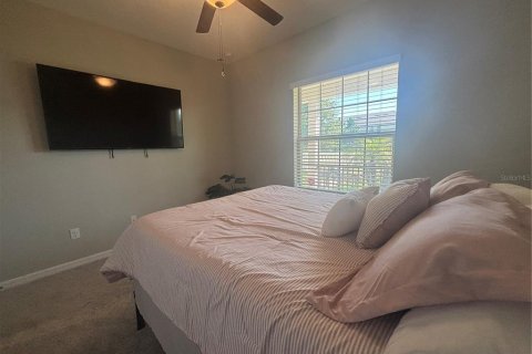 House in Land O' Lakes, Florida 3 bedrooms, 152.08 sq.m. № 2101488 - photo 23