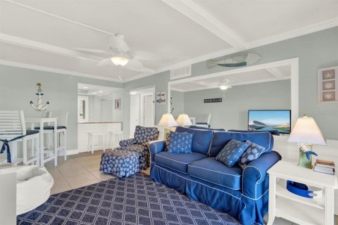 Condo in New Smyrna Beach, Florida, 1 bedroom  № 1564571 - photo 3