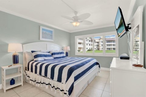 Condo in New Smyrna Beach, Florida, 1 bedroom  № 1564571 - photo 10