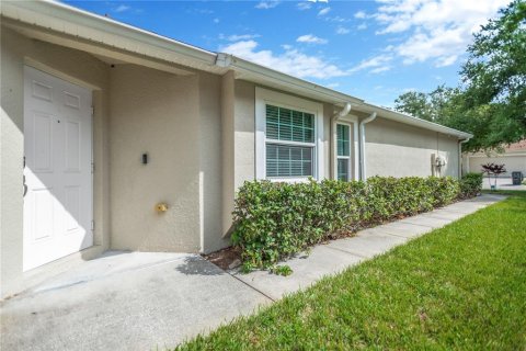 Casa en alquiler en Zephyrhills, Florida, 3 dormitorios, 133.04 m2 № 1906918 - foto 5