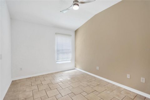 Casa en alquiler en Zephyrhills, Florida, 3 dormitorios, 133.04 m2 № 1906918 - foto 13