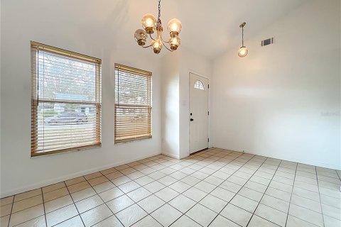 Adosado en venta en Gotha, Florida, 2 dormitorios, 99.59 m2 № 2094529 - foto 10