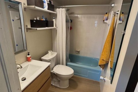 Condominio en venta en Fort Lauderdale, Florida, 1 dormitorio, 69.68 m2 № 2185120 - foto 16