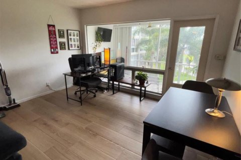 Condominio en venta en Fort Lauderdale, Florida, 1 dormitorio, 69.68 m2 № 2185120 - foto 4