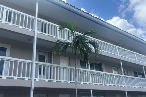 Condominio en venta en Fort Lauderdale, Florida, 1 dormitorio, 69.68 m2 № 2185120 - foto 27