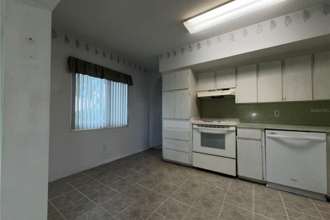 Condo in Clearwater, Florida, 2 bedrooms № 2097434 - photo 6