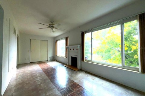 Condo in Clearwater, Florida, 2 bedrooms № 2097434 - photo 2