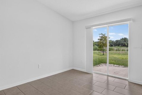 House in Davenport, Florida 3 bedrooms, 146.79 sq.m. № 2157506 - photo 19