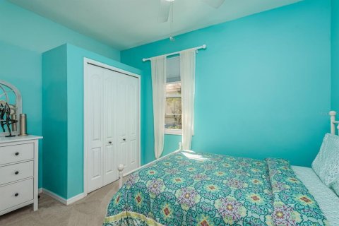 House in Trinity, Florida 4 bedrooms, 198.81 sq.m. № 1662339 - photo 21
