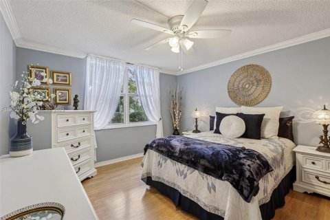 Condo in Lauderdale Lakes, Florida, 2 bedrooms  № 1990824 - photo 18