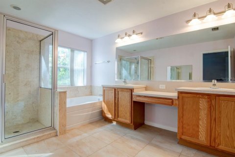 Casa en venta en Ocala, Florida, 4 dormitorios, 233.18 m2 № 1887063 - foto 22