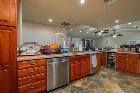 House in Lakeland, Florida 5 bedrooms, 342.9 sq.m. № 1687983 - photo 19