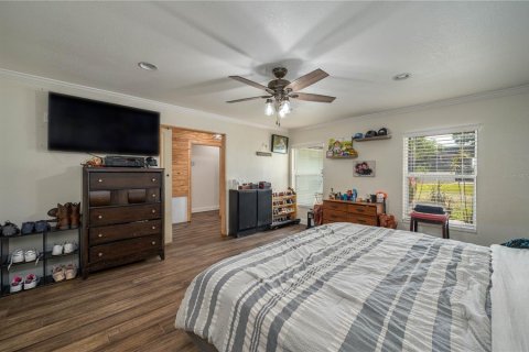 House in Lakeland, Florida 5 bedrooms, 342.9 sq.m. № 1687983 - photo 11