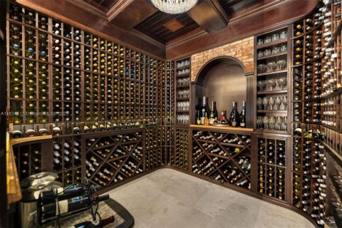 House in Pinecrest, Florida 7 bedrooms, 773.04 sq.m. № 1965581 - photo 8