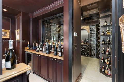 House in Pinecrest, Florida 7 bedrooms, 773.04 sq.m. № 1965581 - photo 9