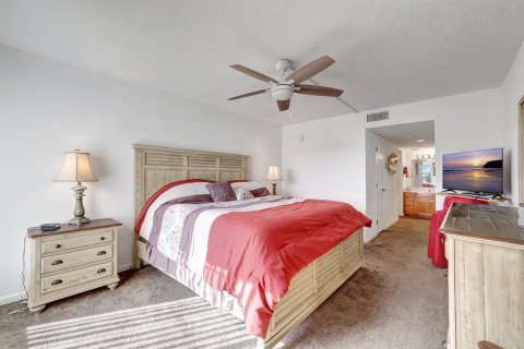 Copropriété à vendre à Hutchinson Island South, Floride: 3 chambres, 139.73 m2 № 2439291 - photo 20