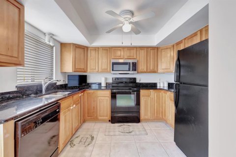 Copropriété à vendre à Hutchinson Island South, Floride: 3 chambres, 139.73 m2 № 2439291 - photo 6