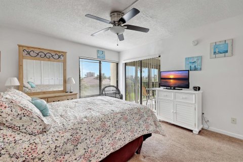 Copropriété à vendre à Hutchinson Island South, Floride: 3 chambres, 139.73 m2 № 2439291 - photo 29