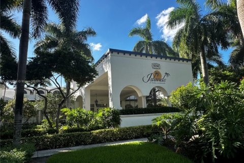 Снять в аренду кондоминиум в Дорал, Флорида 3 спальни, 116.69м2, № 1973682 - фото 26