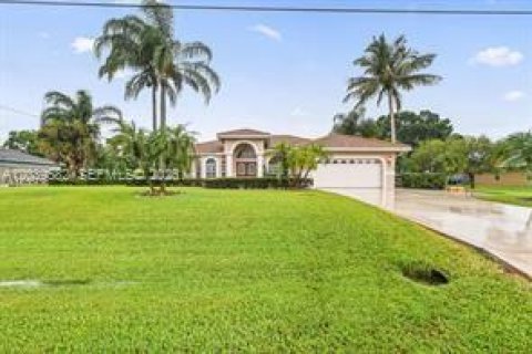 Villa ou maison à Port St. Lucie, Floride 4 chambres, 193.61 m2 № 2089439