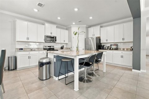 Casa en venta en San Antonio, Florida, 5 dormitorios, 369.29 m2 № 2385753 - foto 22