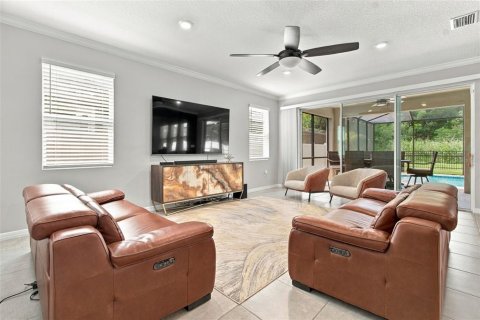 Casa en venta en San Antonio, Florida, 5 dormitorios, 369.29 m2 № 2385753 - foto 12