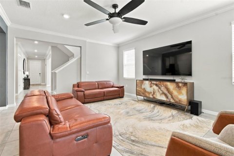Casa en venta en San Antonio, Florida, 5 dormitorios, 369.29 m2 № 2385753 - foto 15