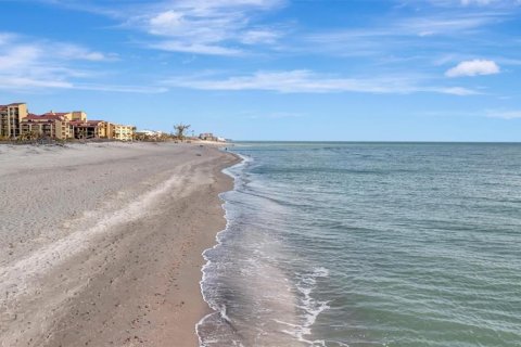Купить виллу или дом в Сарасота, Флорида 5 комнат, 165.64м2, № 1609587 - фото 8