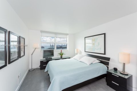 Copropriété à louer à Miami Beach, Floride: 2 chambres, 104.98 m2 № 2047514 - photo 6