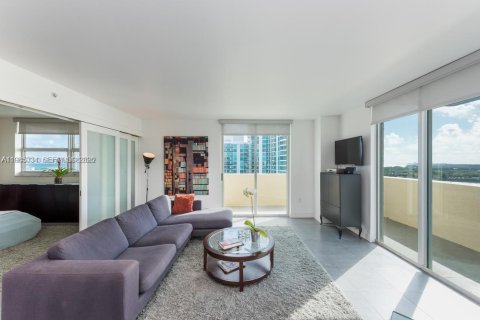 Copropriété à louer à Miami Beach, Floride: 2 chambres, 104.98 m2 № 2047514 - photo 12