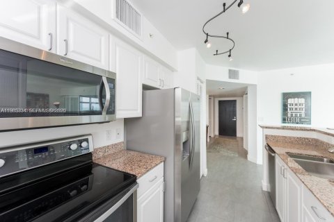 Copropriété à louer à Miami Beach, Floride: 2 chambres, 104.98 m2 № 2047514 - photo 15