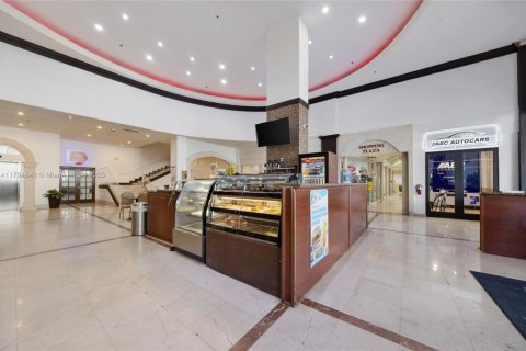 Hôtel, hôtellerie à vendre à Sunny Isles Beach, Floride: 33.44 m2 № 1958818 - photo 27