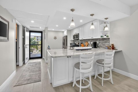 Copropriété à vendre à Boca Raton, Floride: 2 chambres, 102.56 m2 № 2262355 - photo 8