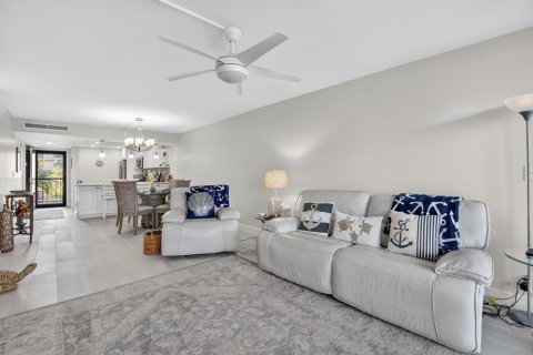 Copropriété à vendre à Boca Raton, Floride: 2 chambres, 102.56 m2 № 2262355 - photo 21