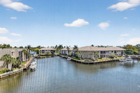 Copropriété à vendre à Boca Raton, Floride: 2 chambres, 102.56 m2 № 2262355 - photo 18