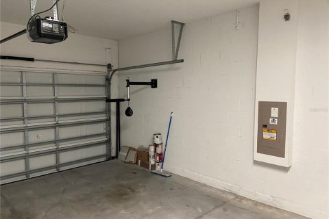 Villa ou maison à louer à Davenport, Floride: 4 chambres, 228.54 m2 № 1906074 - photo 16