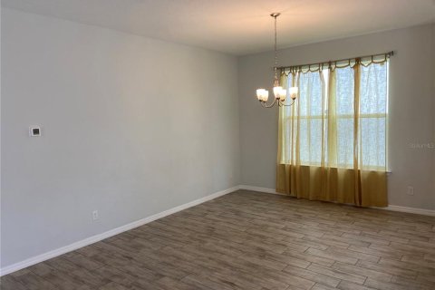 Villa ou maison à louer à Davenport, Floride: 4 chambres, 228.54 m2 № 1906074 - photo 4