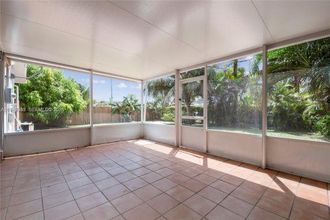 Купить виллу или дом в Холливуд, Флорида 3 спальни, 145.67м2, № 2031072 - фото 10