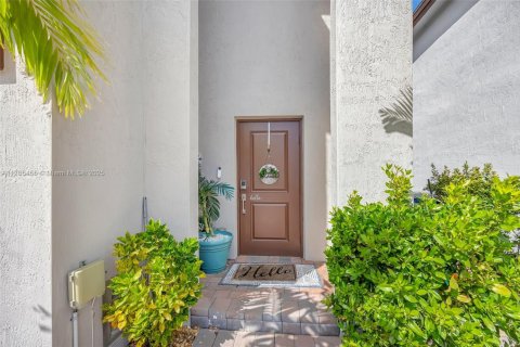 Casa en venta en Homestead, Florida, 3 dormitorios, 173.91 m2 № 1581506 - foto 7