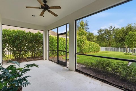 House in Parrish, Florida 4 bedrooms, 201.6 sq.m. № 2237143 - photo 18