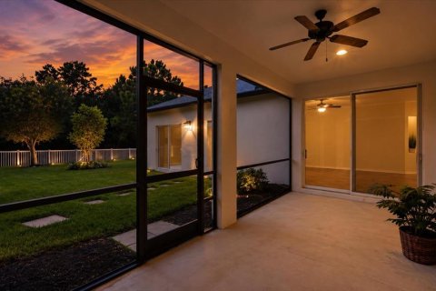 House in Parrish, Florida 4 bedrooms, 201.6 sq.m. № 2237143 - photo 20
