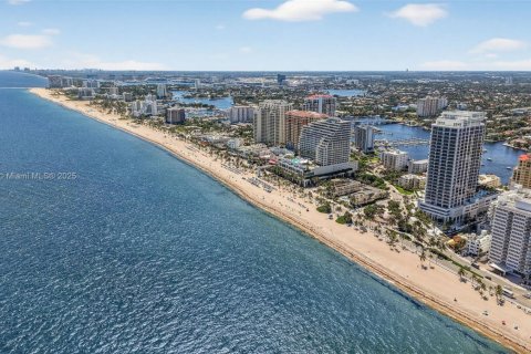 Купить кондоминиум в Форт-Лодердейл, Флорида 1 спальня, 71.53м2, № 1933627 - фото 23