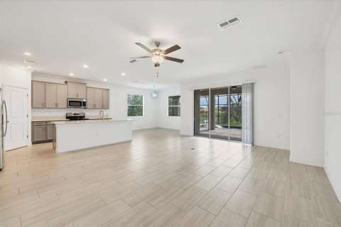 House in Parrish, Florida 2 bedrooms, 182.18 sq.m. № 1640761 - photo 8