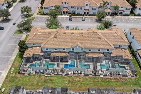 Townhouse in Kissimmee, Florida 4 bedrooms, 177.81 sq.m. № 1883568 - photo 25