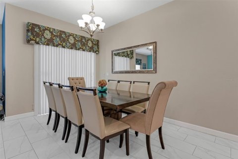 Townhouse in Kissimmee, Florida 4 bedrooms, 177.81 sq.m. № 1883568 - photo 6
