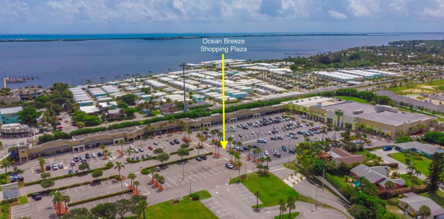 Condo in Jensen Beach, Florida, 1 bedroom № 1162959