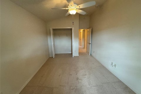 House in The Villages, Florida 3 bedrooms, 153.85 sq.m. № 1916914 - photo 12