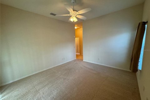 House in The Villages, Florida 3 bedrooms, 153.85 sq.m. № 1916914 - photo 8