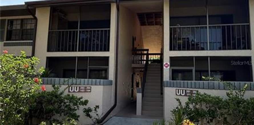 Condominio en Port Charlotte, Florida, 2 dormitorios № 1901125